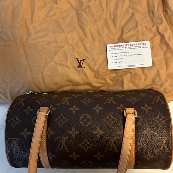 SOLD - Louis Vuitton Papillon 26 - Picture 9 of 11